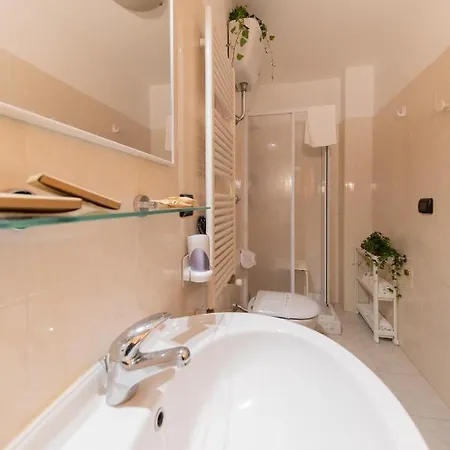 Flamingo By Wonderful Italy * Bari